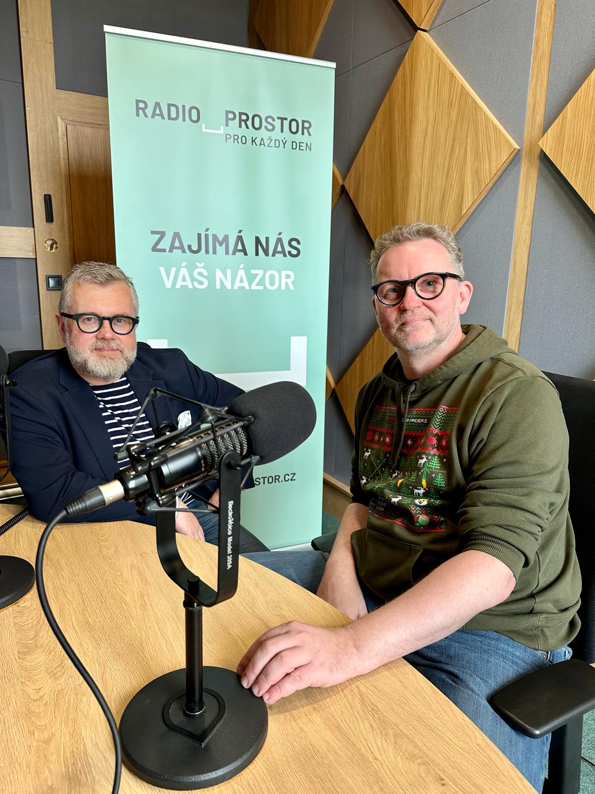 Tvůrci podcastu Přepište dějiny: Věřit diktátorovi s imperiálními sklony? Historie říká ne. Vždycky vás podrazí