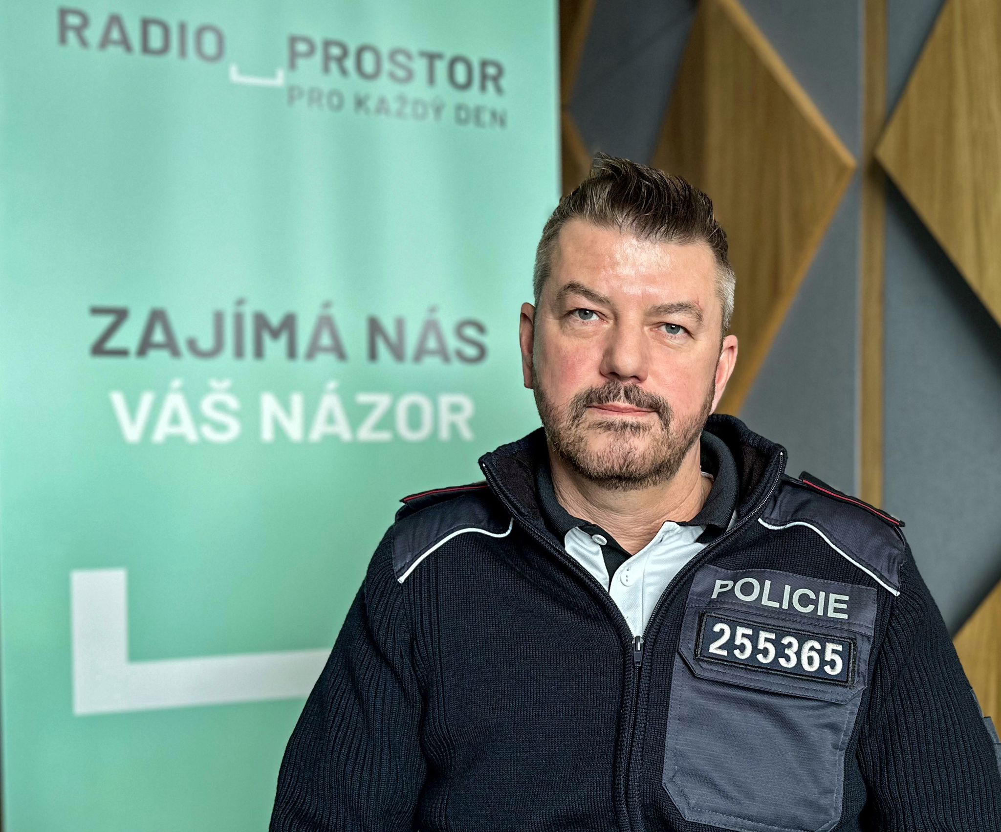 Vysoké ego za volant nepatří. Největším problémem je překračování rychlosti, říká šéf dopravní policie