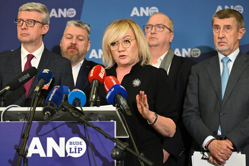 Pro ANO je rozhodnutí ústavního soudu teprve začátek, říká politolog Jelínek