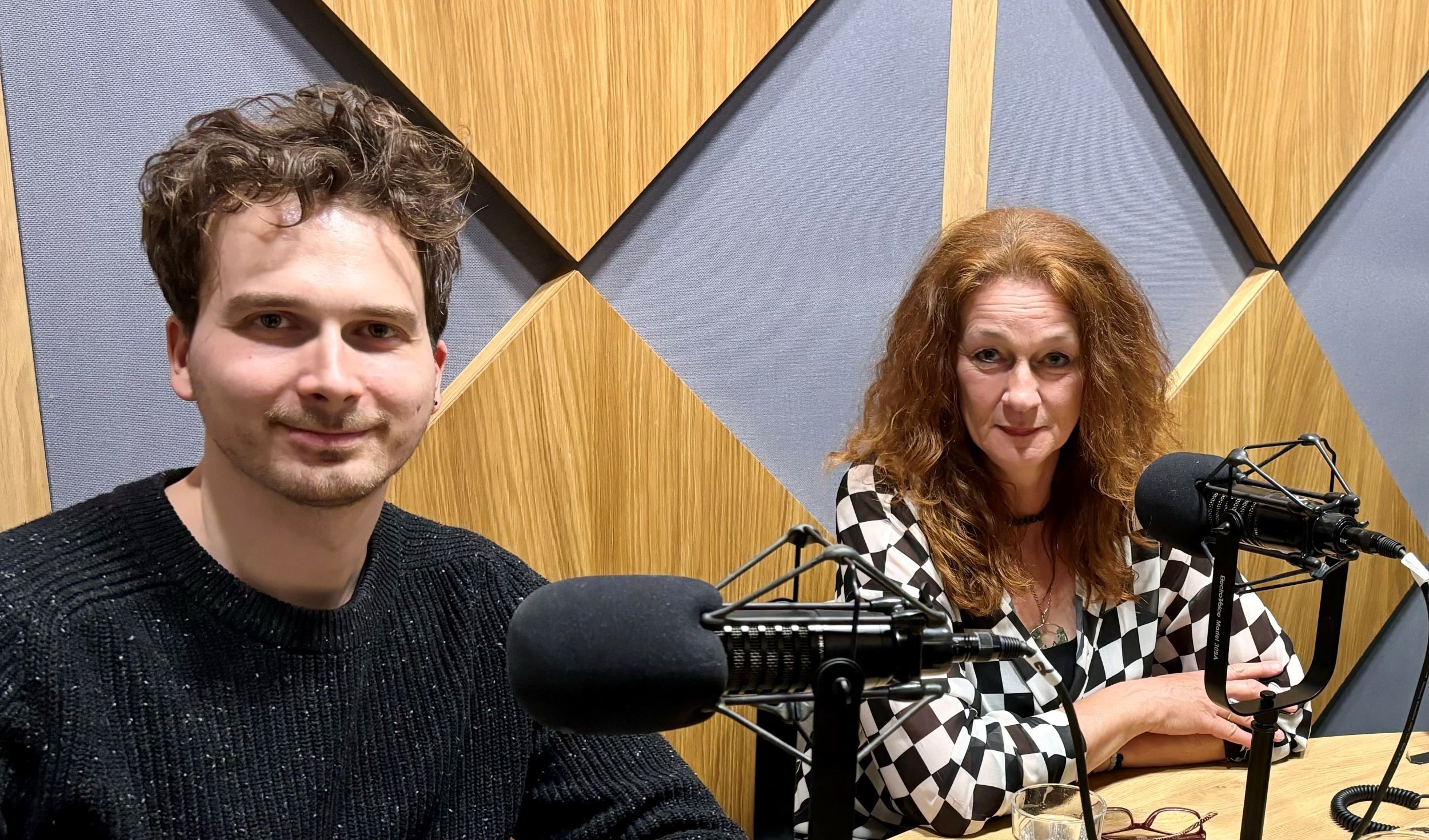 Jan Kalina byl otcem kapely. Smutný texty drtíme veselou notou, říkají Jelínková a Nohavica ze Sto zvířat 