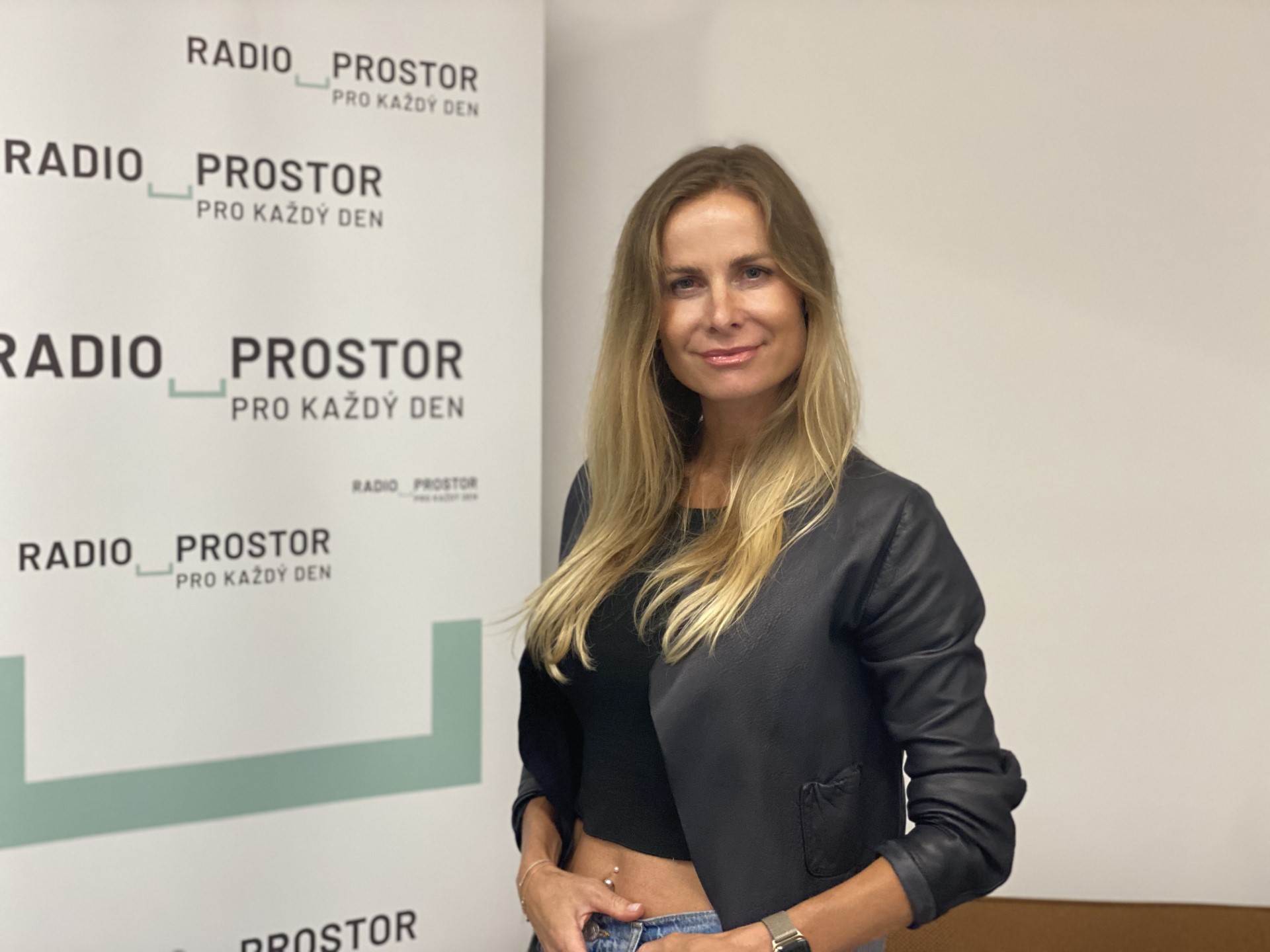 Nezapomínejme na opravdový svět a živou komunikaci. Sledujme jen ty, co nás mohou svými příspěvky inspirovat, říká Zuzana Steigerwaldová