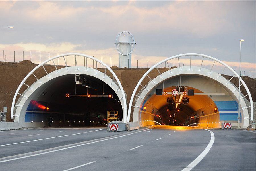 Dopravu v Praze na několik měsíců zkomplikuje uzavírka na Pražském okruhu, kapacita vozovky ale zůstane zachovaná