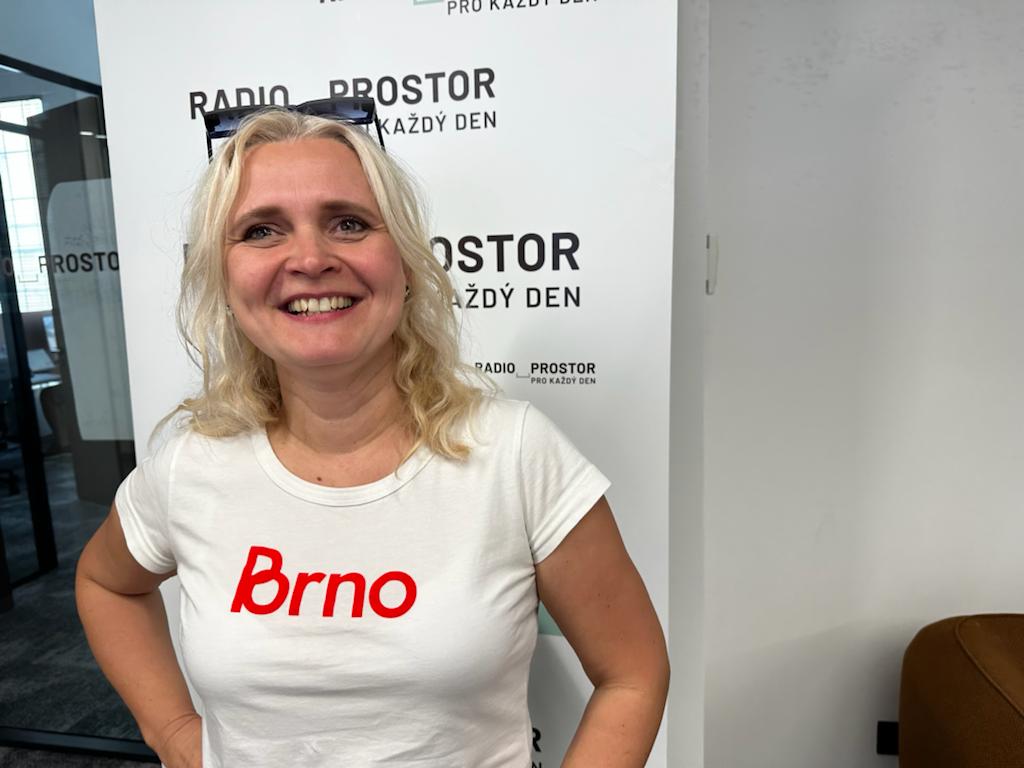  Když člověk píše knihu, taky se musí vypsat a je tam nějaký odpad. I muziku můžeš vysedět, říká hudební skladatelka Beata Hlavenková 