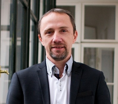 Divoký severozápad je českou laboratoří podvodů. Ostatní kraje se tam leccos naučí, říká bojovník proti korupci Steiner