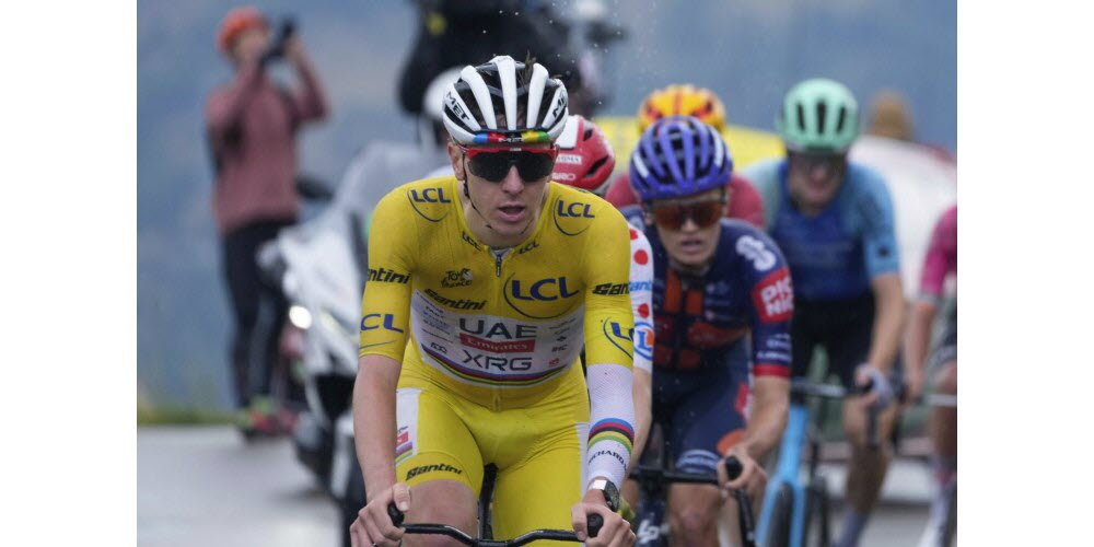 Tour de France 2025 je u konce. Celkové vítězství patří potřetí v řadě Tadeji Pogačarovi