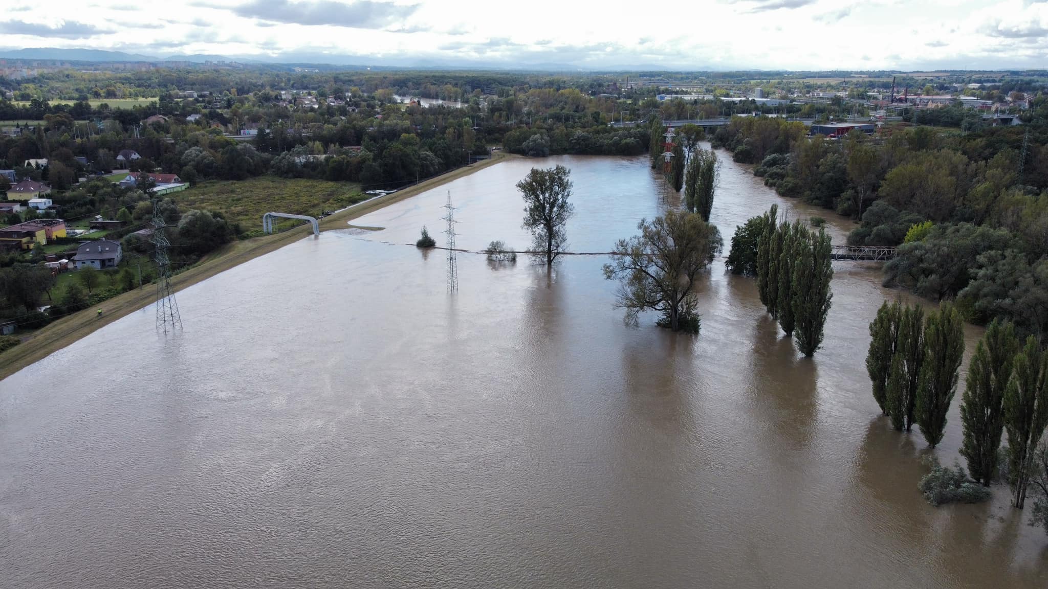 Dopouštíme se ekologické katastrofy. Veškeré odpadní vody vedou do Odry, říká primátor Ostravy Dohnal