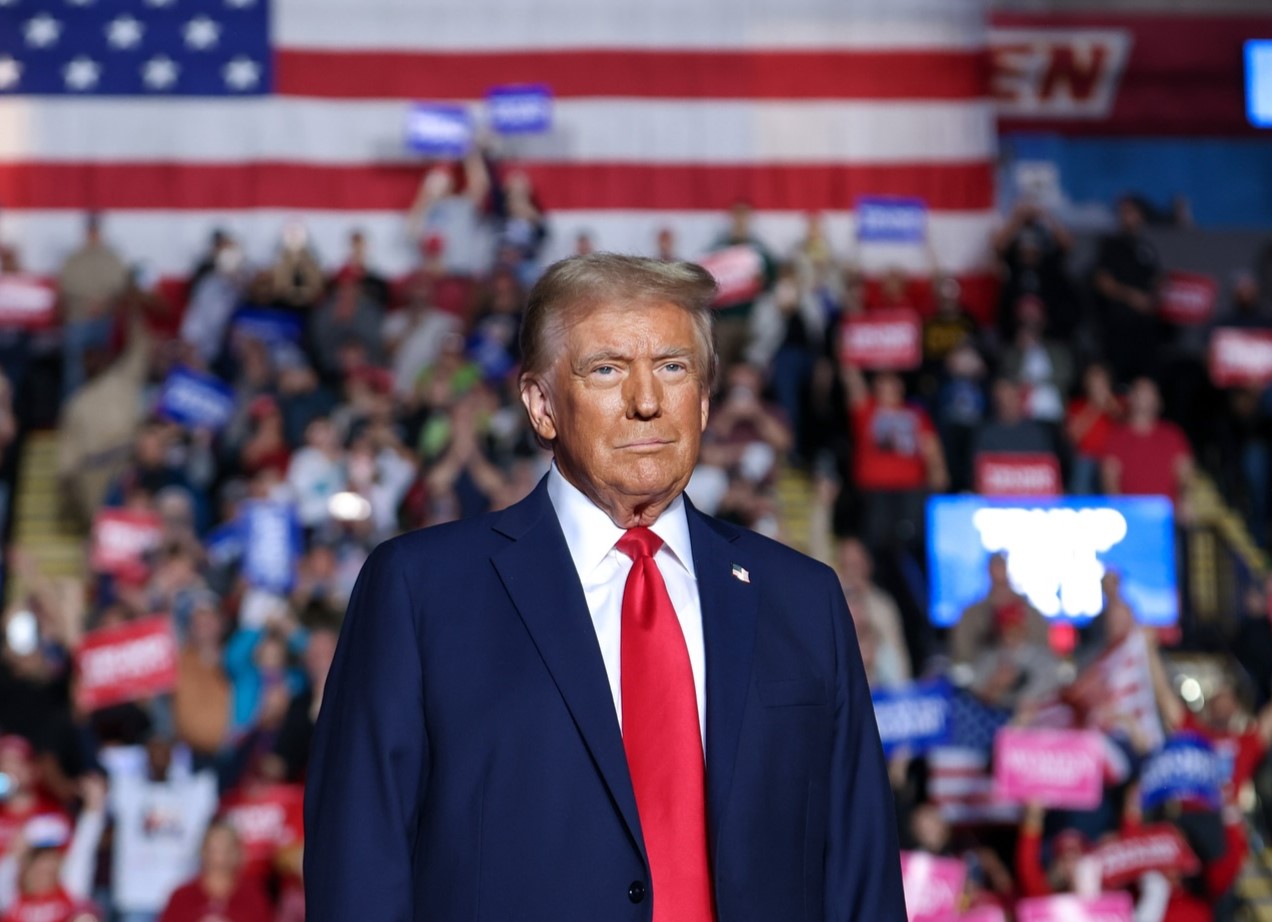 Trump se bude snažit dotlačit Ukrajinu a Rusko k dohodě, ale nebude chtít ztratit vliv, říká Weiss z Týdeníku Echo