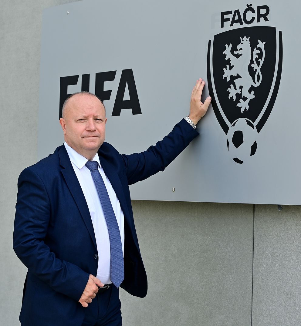 Fotbalová asociace si zvolí vedení na další čtyři roky. Petr Fousek chce ve vedení pokračovat
