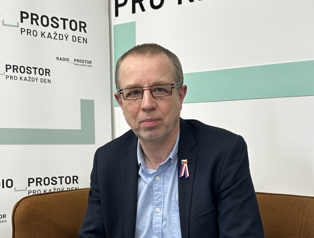 Pokud nevrátíme organiku na pole, promění se úrodná ČR v poušť, říká odborník na zemědělství Havlát