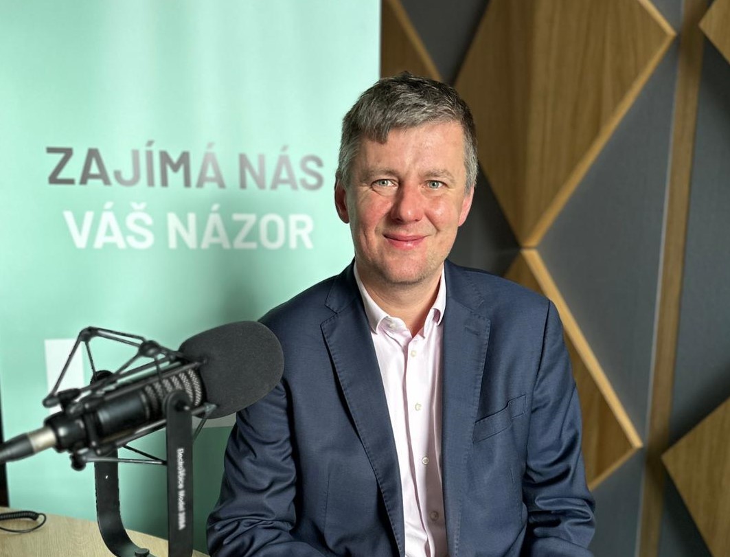 V politice se dnes hledá konflikt, ne kompromis. Spíš než o strany jde o jednotlivce, říká Tomáš Petříček