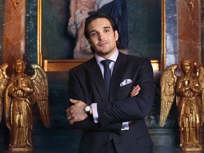 Letní scéna Musea Kampa dnes ožije výjimečným koncertem basbarytonisty Adama Plachetky