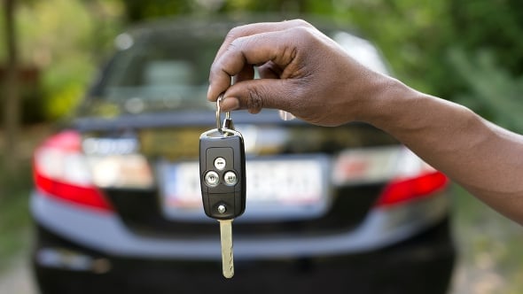 Koupě ojetého auta: Důvěřuj, ale prověřuj. Tachometry se stále přetáčí