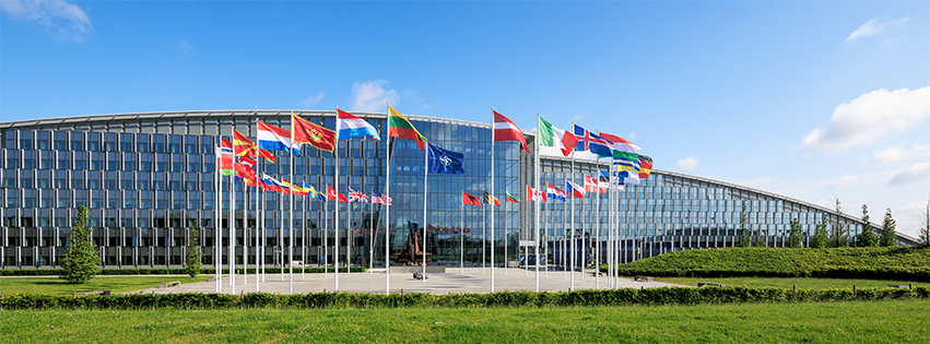 NATO a EU stojí za Ukrajinou mnohem pevněji, než Čína a Korea za Ruskem. Jeho vyčerpání je zřejmé, říká Šedivý