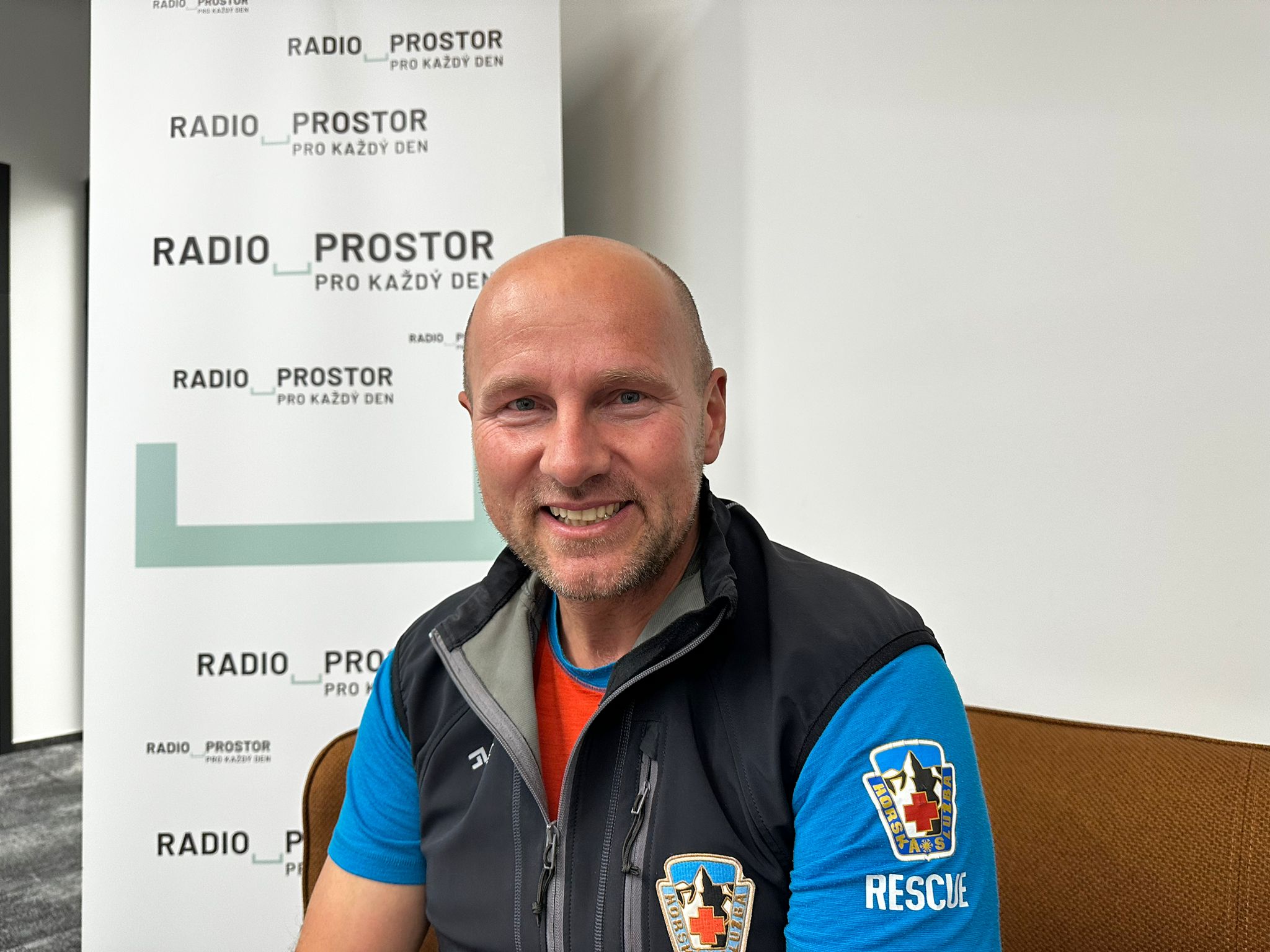 Do hor hlavně s rozumem. Bez něj vám žádná moderní technologie nepomůže, říká náčelník horské služby Račko