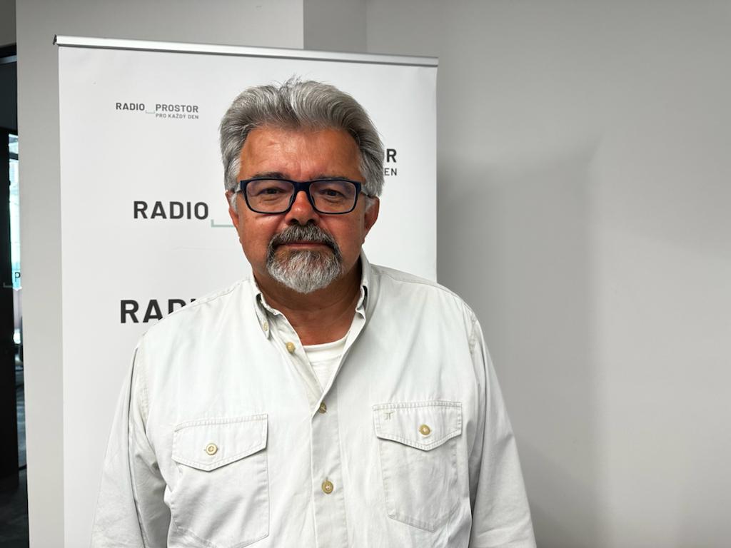 Prezident Pavel končí s marketingovým výkonem funkce, být obklopen celebritami nestačí, říká někdejší hradní kancléř Jiří Weigl