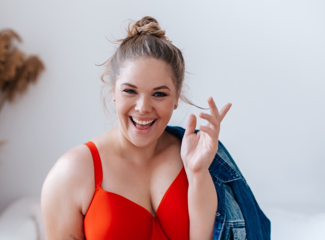 S pár kily navíc musíte do zahraničí. Plus size modelka se u nás neuživí