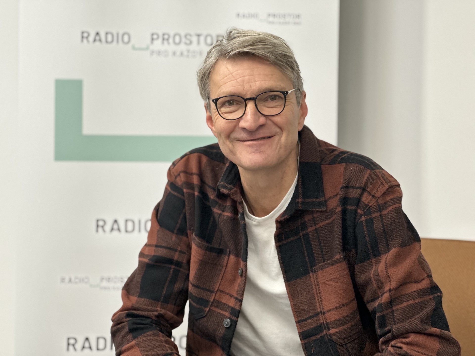 Když vidíš třísku v oku bližního, vyndej si z vlastního trám, říká režisér Jan Svěrák 