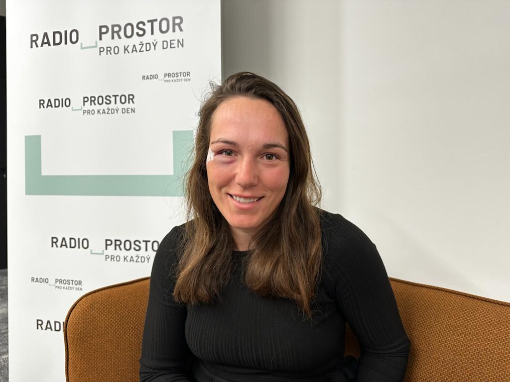 Náš sport je občas tvrdý, ale jsem zvyklá se o úspěch poprat, říká slalomářka Fišerová