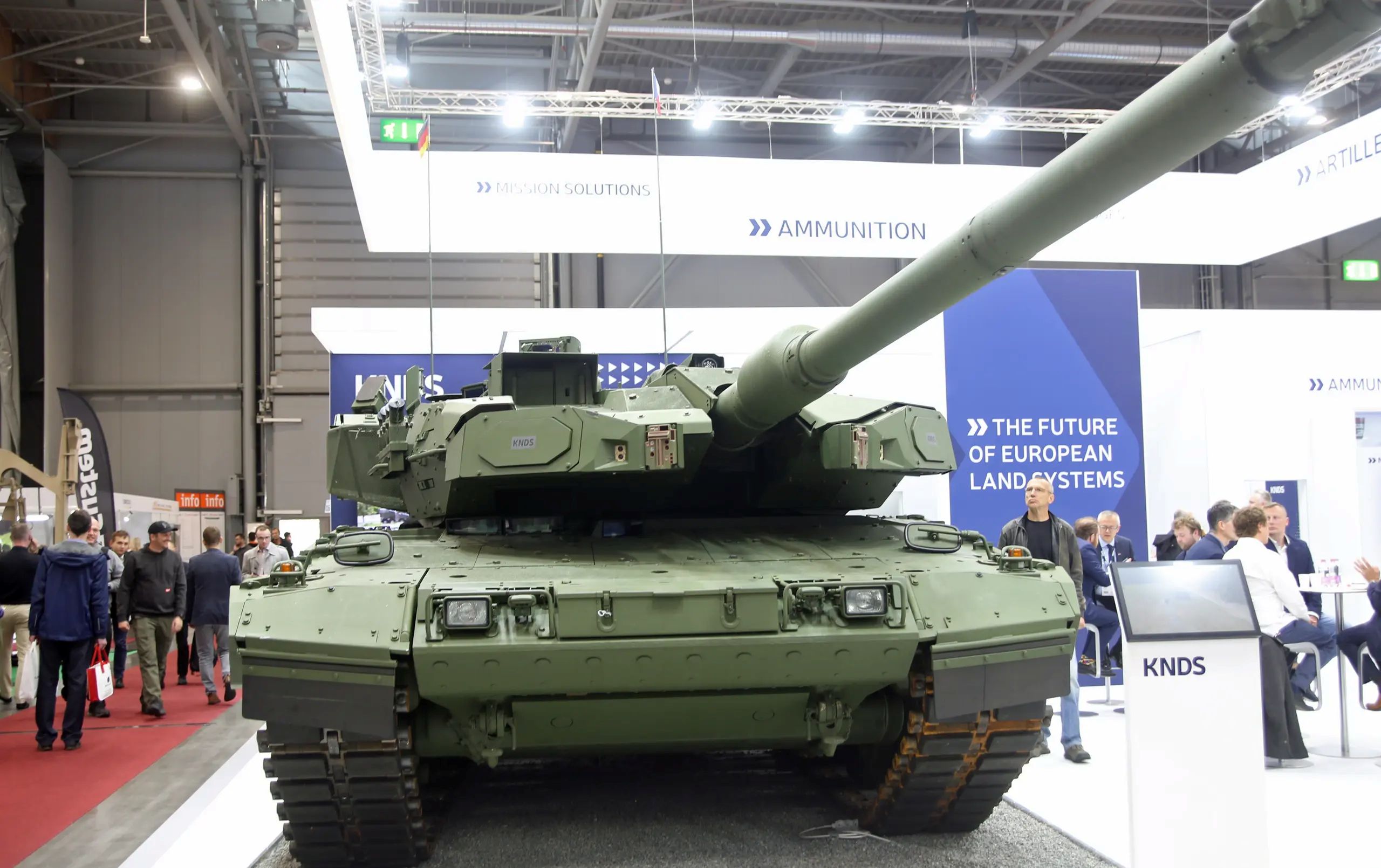 Česko nakoupí 44 tanků Leopard v moderní verzi 2A8. Se všemi náklady mají přijít zhruba na čtyřicet miliard korun